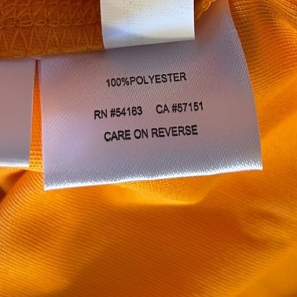 NWT [G-III] Tennessee Volunteers NCAA Short Sleeve Performance Shirt Men’s Sz M - Picture 10 of 10